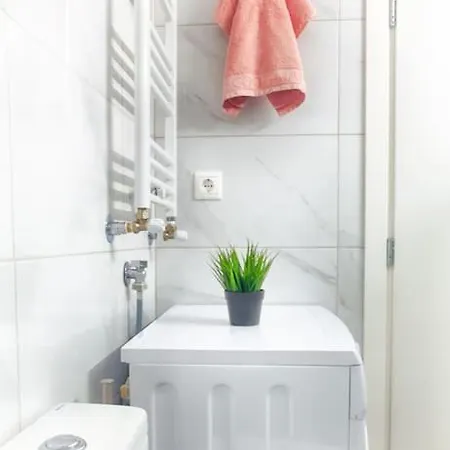 Emphasis - Galerius Palace #skgbnb