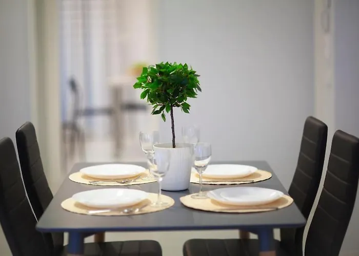Emphasis - Galerius Palace #skgbnb Apartment *